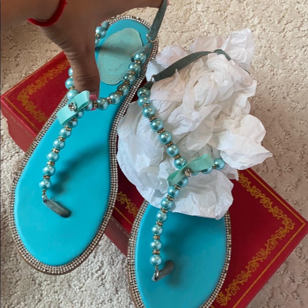 pearl rhinestone sandals - Picture 4 of 9